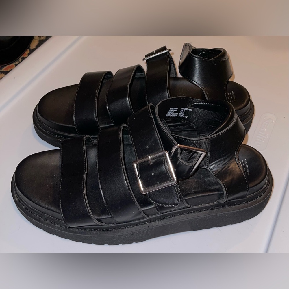 Women Strappy Black Platform Sandals Size 11